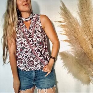 NEW AMBIANCE White Purple Paisley Printed Wrap Front Collar Tank Top Blouse M